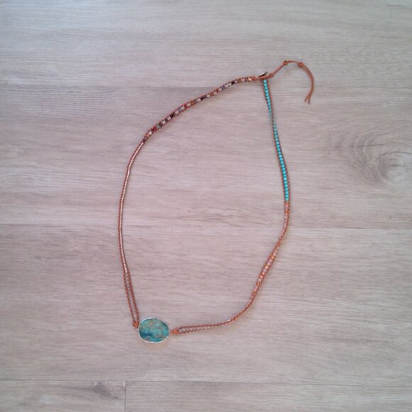 Gorgeous Turquoise Colour Stone and Leather Beaded Necklace - Picture 5 of 11